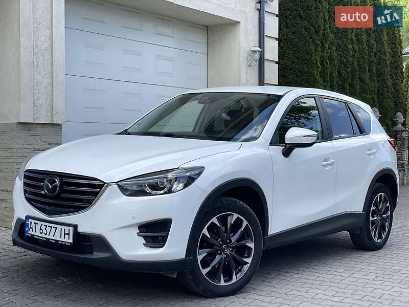 Внедорожник / Кроссовер Mazda CX-5 2015 в Надворной