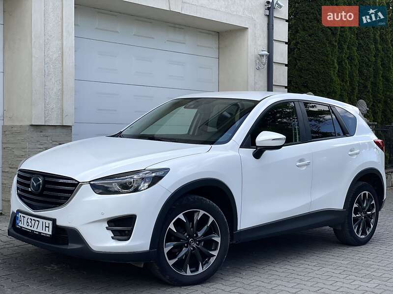 Внедорожник / Кроссовер Mazda CX-5 2015 в Надворной