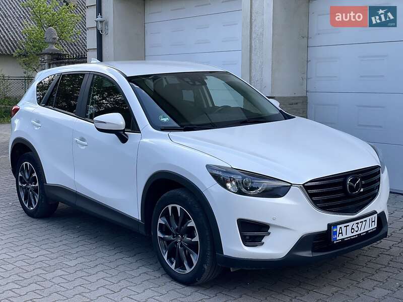 Внедорожник / Кроссовер Mazda CX-5 2015 в Надворной