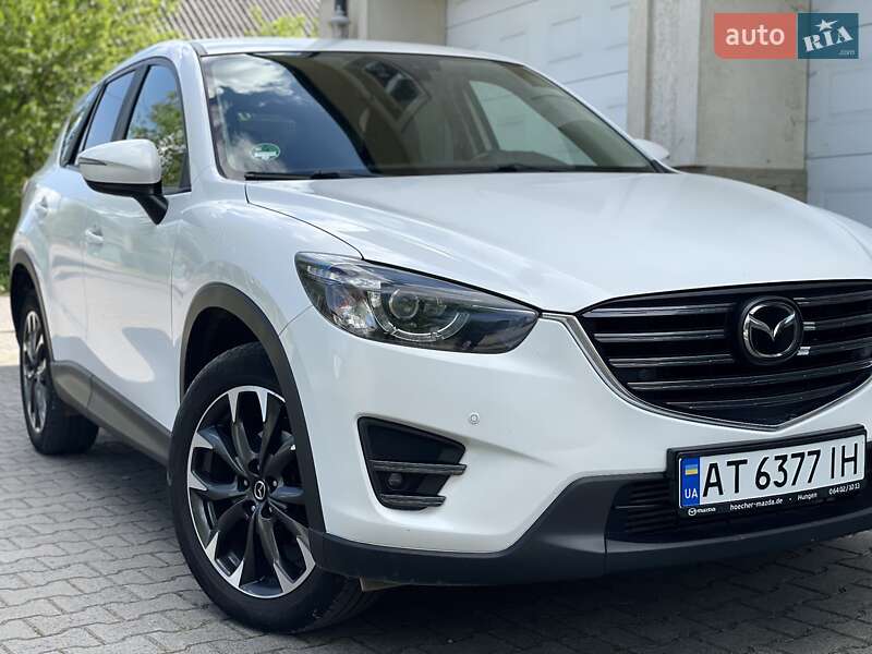 Внедорожник / Кроссовер Mazda CX-5 2015 в Надворной