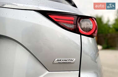 Внедорожник / Кроссовер Mazda CX-5 2018 в 