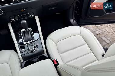 Внедорожник / Кроссовер Mazda CX-5 2023 в 