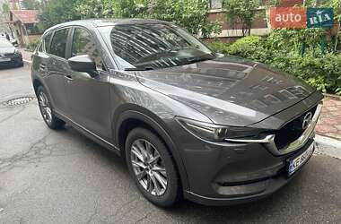 Внедорожник / Кроссовер Mazda CX-5 2017 в Киеве