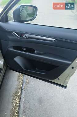 Внедорожник / Кроссовер Mazda CX-5 2023 в 