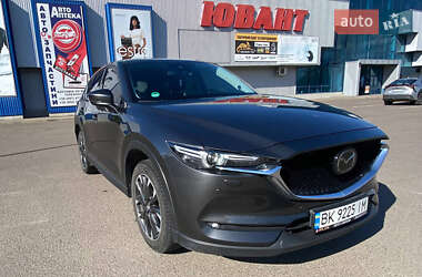 Внедорожник / Кроссовер Mazda CX-5 2017 в 