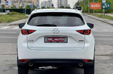 Позашляховик / Кросовер Mazda CX-5 2021 в 