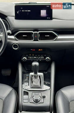 Позашляховик / Кросовер Mazda CX-5 2021 в 