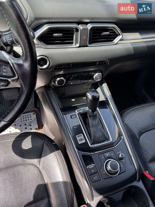 Позашляховик / Кросовер Mazda CX-5 2017 в Львові