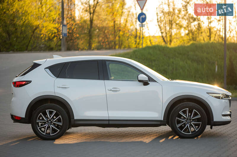 Внедорожник / Кроссовер Mazda CX-5 2017 в Хмельницком