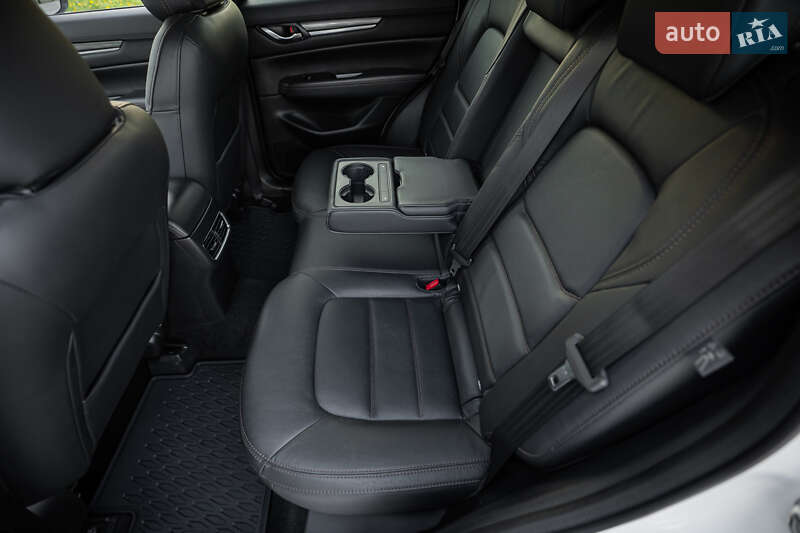 Внедорожник / Кроссовер Mazda CX-5 2017 в Хмельницком