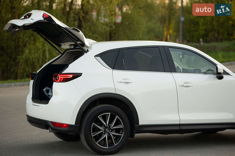Внедорожник / Кроссовер Mazda CX-5 2017 в Хмельницком