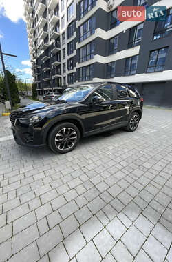 Позашляховик / Кросовер Mazda CX-5 2017 в 