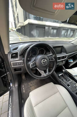 Позашляховик / Кросовер Mazda CX-5 2017 в 
