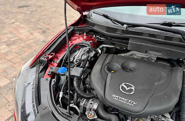 Внедорожник / Кроссовер Mazda CX-5 2017 в 