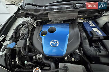 Позашляховик / Кросовер Mazda CX-5 2013 в 