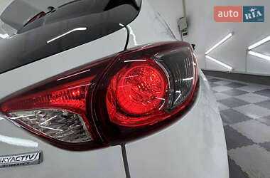 Позашляховик / Кросовер Mazda CX-5 2013 в 