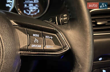 Внедорожник / Кроссовер Mazda CX-5 2023 в 
