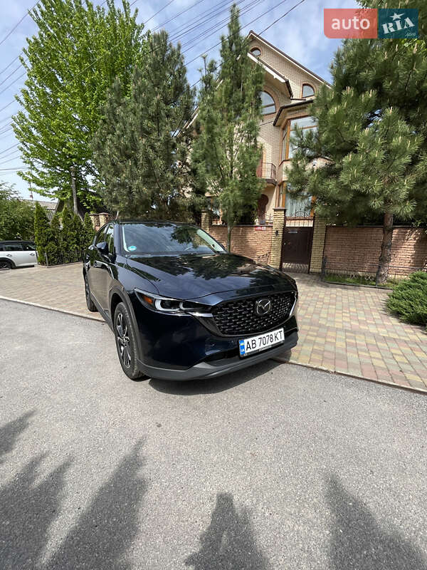 Позашляховик / Кросовер Mazda CX-5 2023 в 