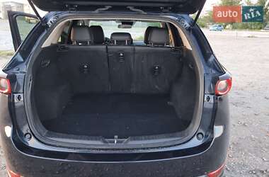 Позашляховик / Кросовер Mazda CX-5 2020 в 