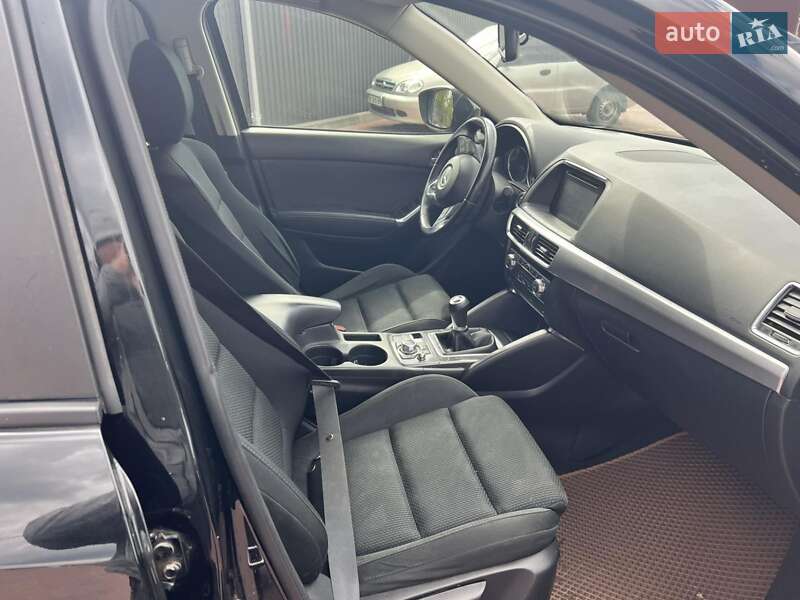Позашляховик / Кросовер Mazda CX-5 2016 в Сарнах