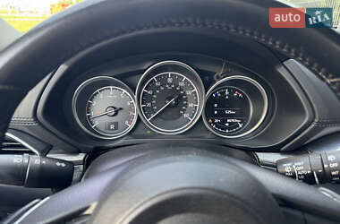 Позашляховик / Кросовер Mazda CX-5 2018 в 