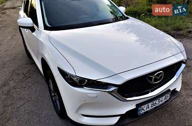 Позашляховик / Кросовер Mazda CX-5 2020 в 