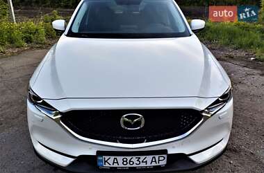 Позашляховик / Кросовер Mazda CX-5 2020 в 