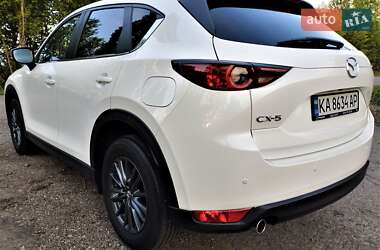 Позашляховик / Кросовер Mazda CX-5 2020 в 