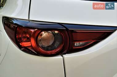 Позашляховик / Кросовер Mazda CX-5 2020 в 