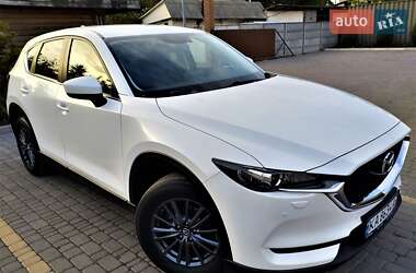 Позашляховик / Кросовер Mazda CX-5 2020 в 
