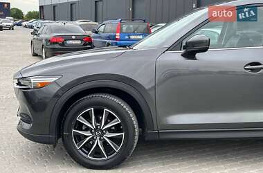 Позашляховик / Кросовер Mazda CX-5 2017 в 