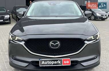 Позашляховик / Кросовер Mazda CX-5 2017 в 