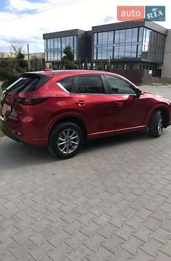 Внедорожник / Кроссовер Mazda CX-5 2023 в 