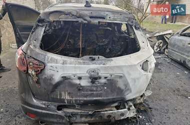 Позашляховик / Кросовер Mazda CX-5 2013 в 