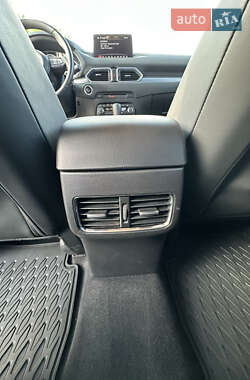 Внедорожник / Кроссовер Mazda CX-5 2023 в 