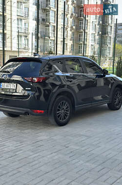 Внедорожник / Кроссовер Mazda CX-5 2017 в 