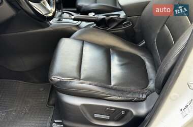 Позашляховик / Кросовер Mazda CX-5 2013 в 