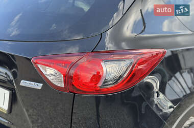 Внедорожник / Кроссовер Mazda CX-5 2014 в 