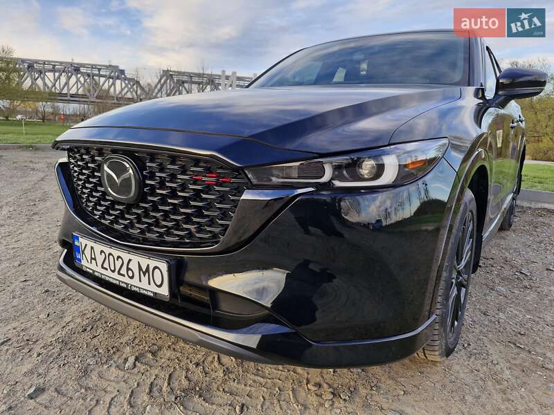 Позашляховик / Кросовер Mazda CX-5 2022 в 