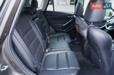 Внедорожник / Кроссовер Mazda CX-5 2016 в 
