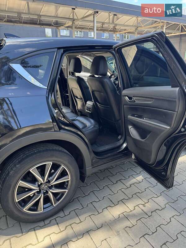 Позашляховик / Кросовер Mazda CX-5 2017 в Бучі