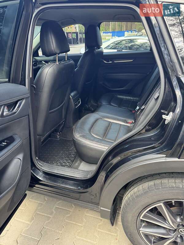 Позашляховик / Кросовер Mazda CX-5 2017 в Бучі