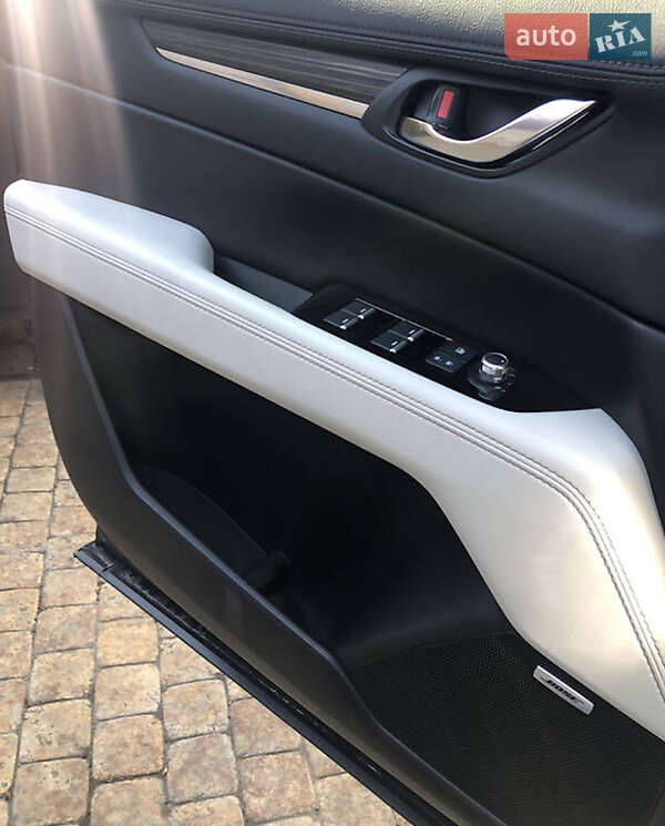 Внедорожник / Кроссовер Mazda CX-5 2017 в Киеве фото 16 Внедорожник / Кроссовер Mazda CX-5 2017 в Киеве