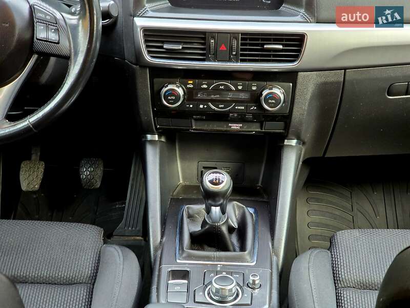 Внедорожник / Кроссовер Mazda CX-5 2015 в Мукачево