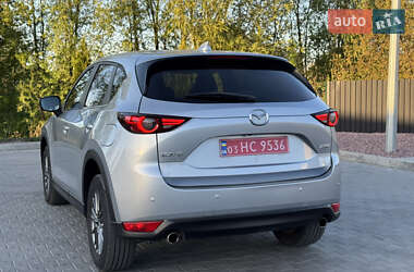 Внедорожник / Кроссовер Mazda CX-5 2017 в 