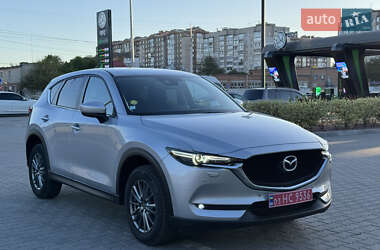 Внедорожник / Кроссовер Mazda CX-5 2017 в 