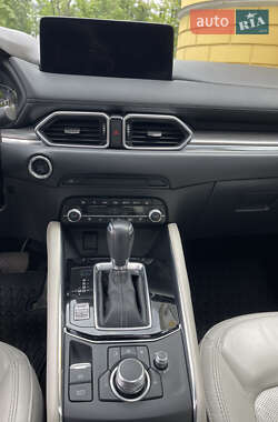 Внедорожник / Кроссовер Mazda CX-5 2020 в 