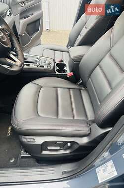 Внедорожник / Кроссовер Mazda CX-5 2024 в 