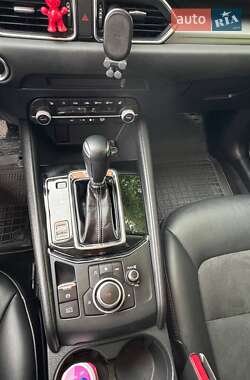 Внедорожник / Кроссовер Mazda CX-5 2020 в 