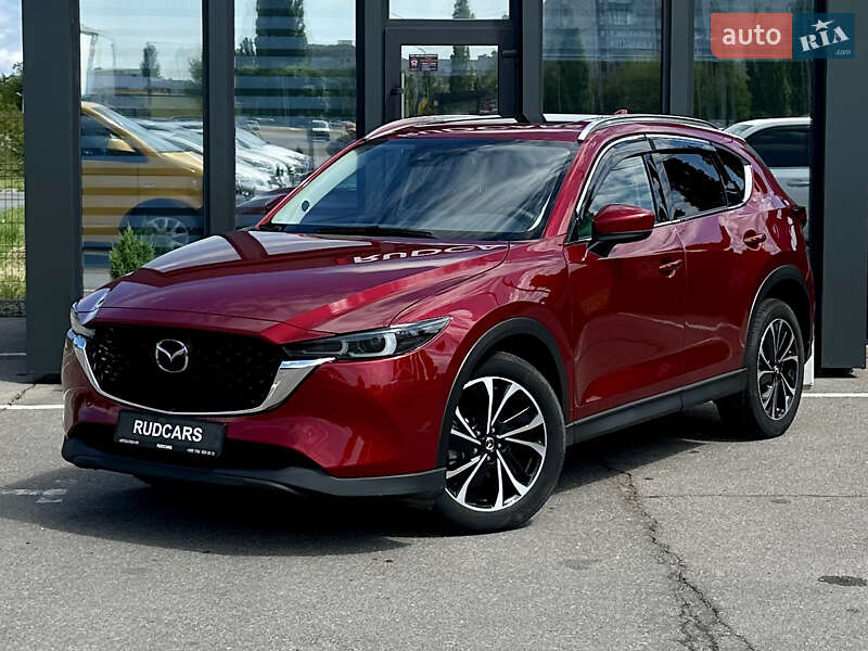 Внедорожник / Кроссовер Mazda CX-5 2023 в 